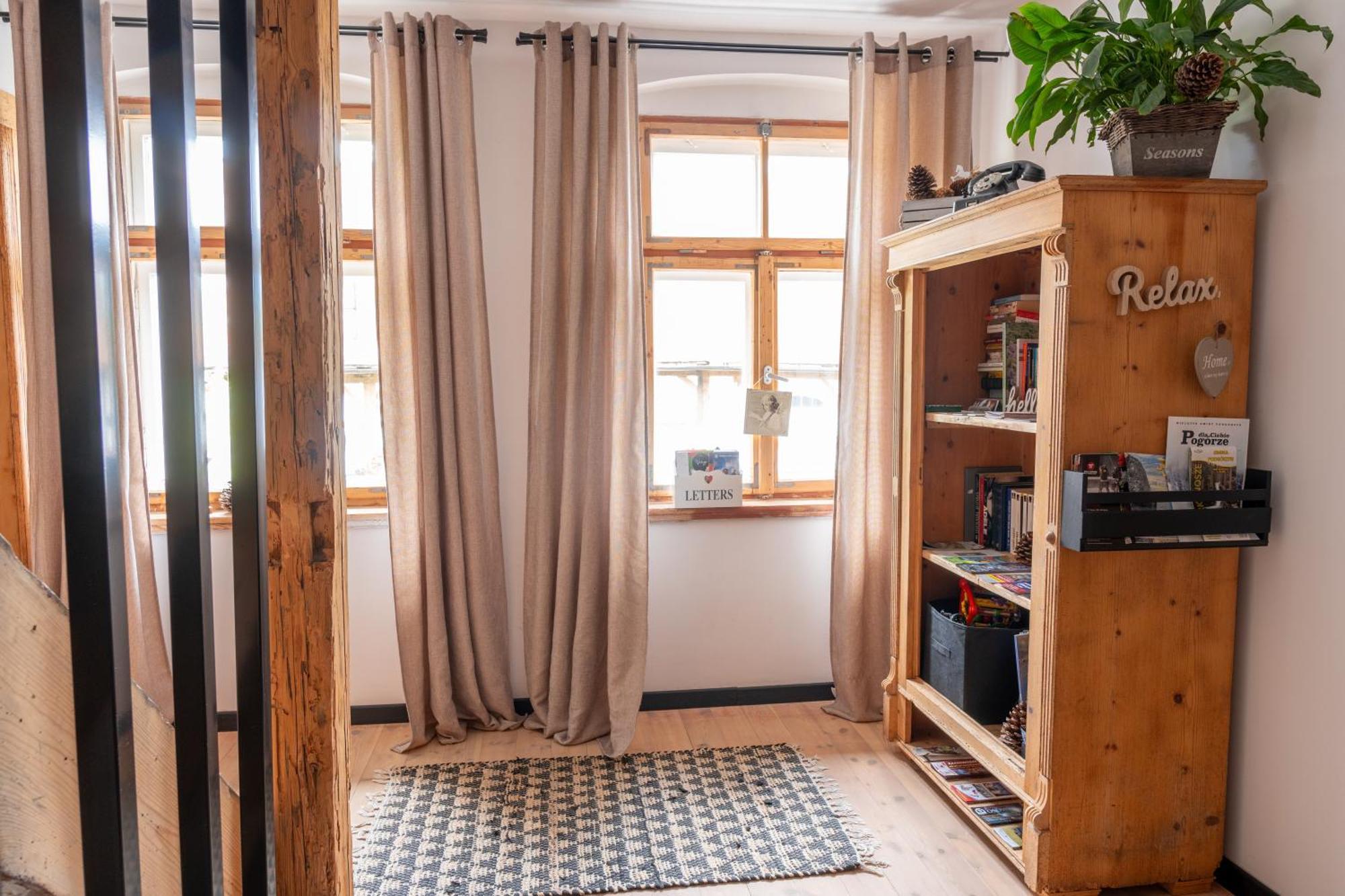 Apartamenty Sudeckie Nad Zalewem I Sosnówka Buitenkant foto